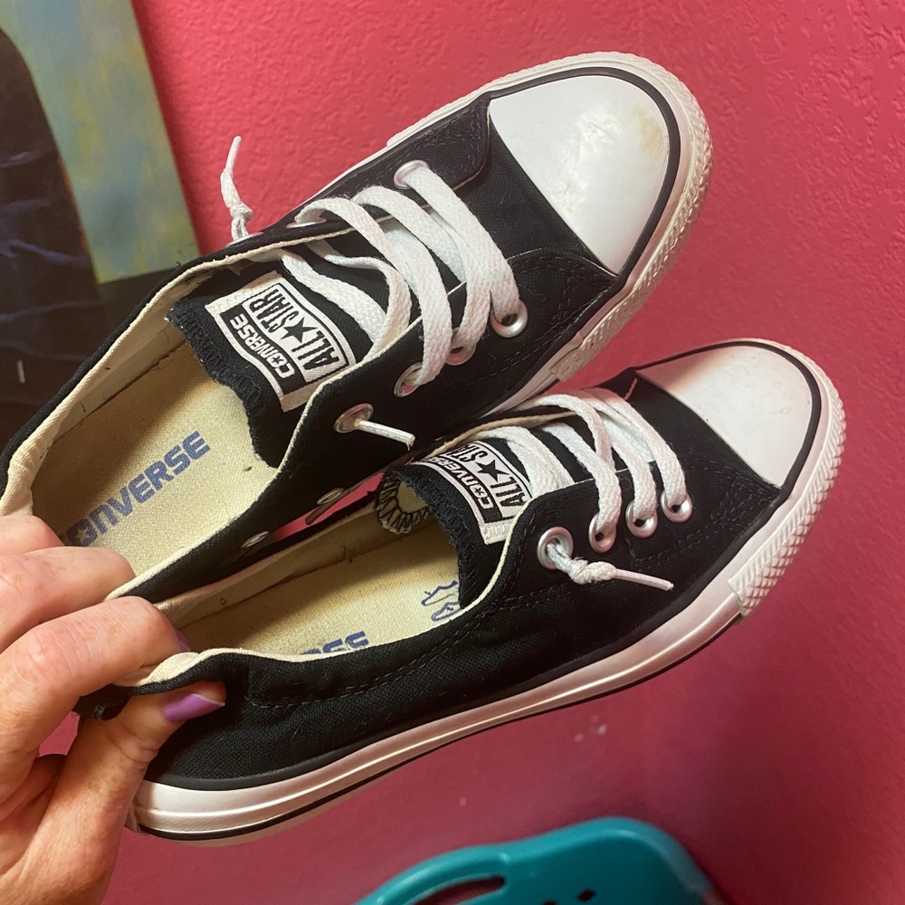 Women’s slip on converse